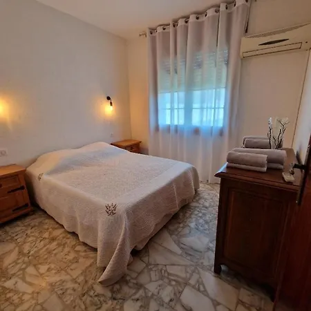 דירה Chez Maryse